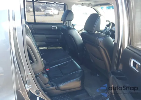 2013 Honda Pilot Touring z USA, uszkodzony, nr VIN 5FNYF4H96DB036066